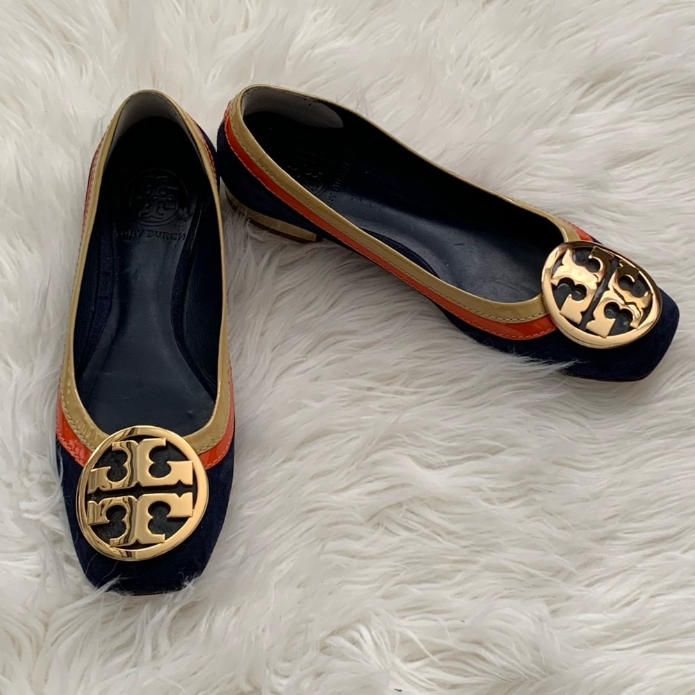 2018.Tory Burch tricolor suede and patent leather logo square toe ballet flats